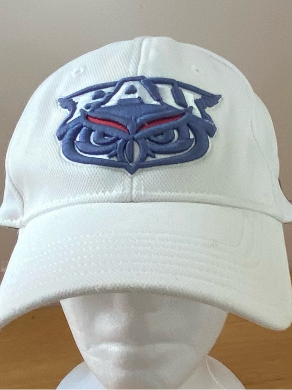 Florida Atlantic Owls fitted hat Large Under Armour